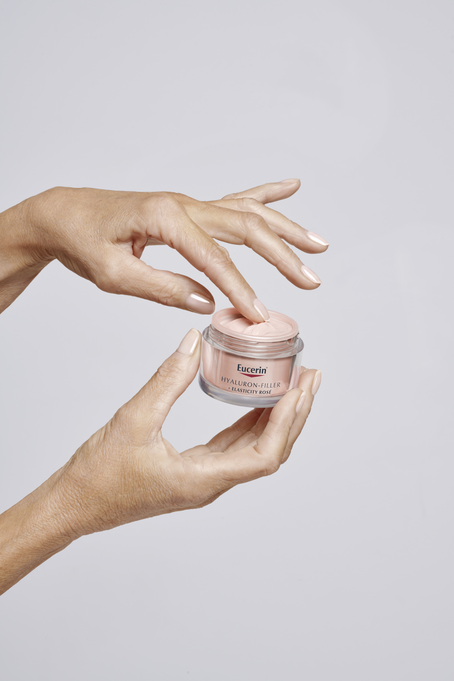 000009 gl en euc elasticity filler rosy daycreme 202110 pr 1 print